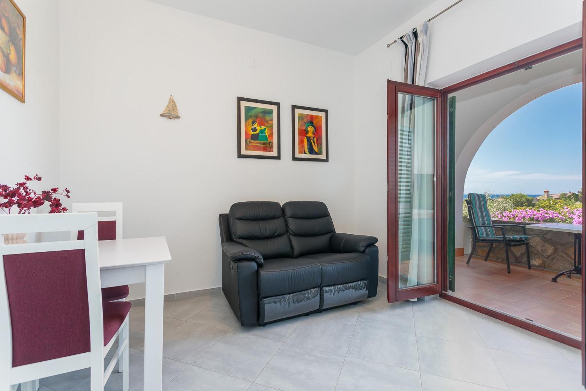 Apartments Delfin Đảo Krk Ngoại thất bức ảnh